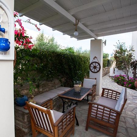 Guesthouse Perdikouli Alikí Exterior foto